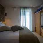 Kalma Living Luxury Китнос